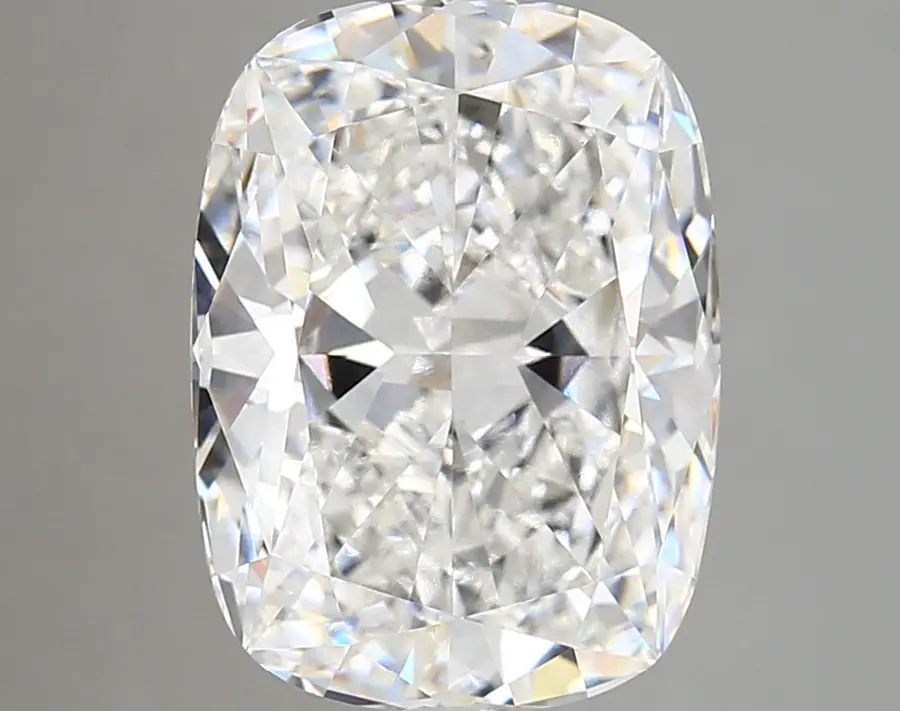 6.12ct E VVS2 Cushion (IGI)