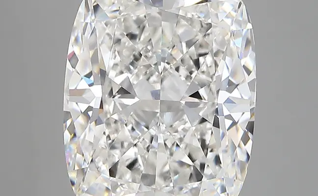 6.10ct E VVS2 Cushion (IGI)