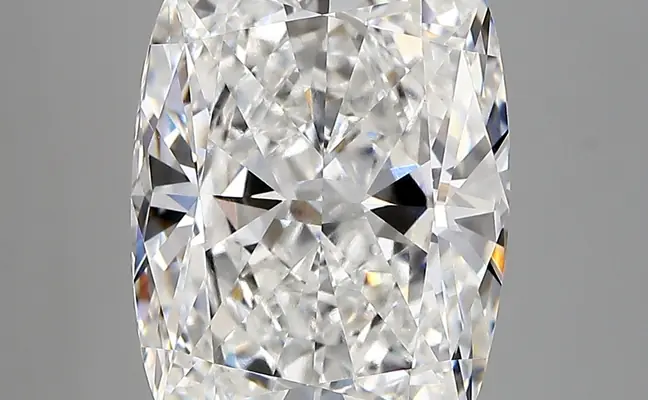 6.06ct E VVS2 Cushion (IGI)