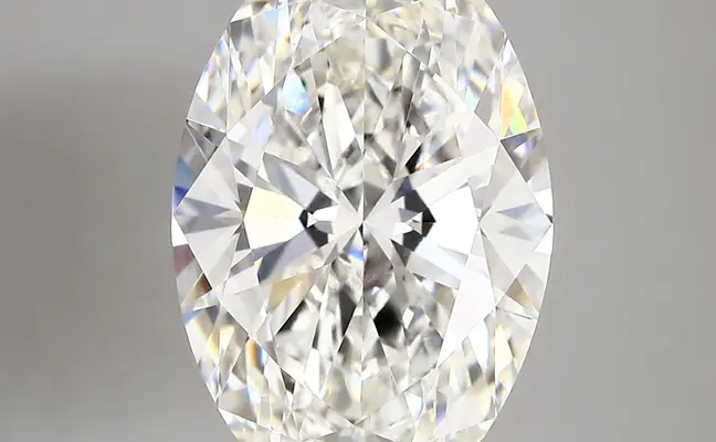 6.05ct G VVS2 Oval (IGI)