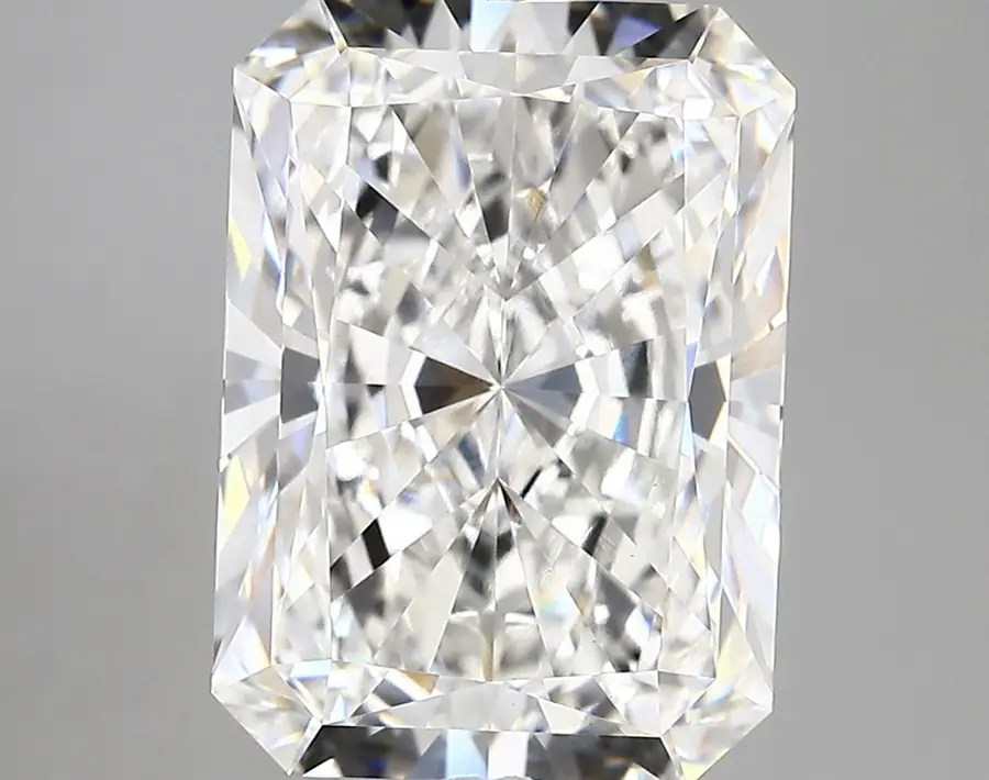 6.05ct E VVS2 Radiant (IGI)