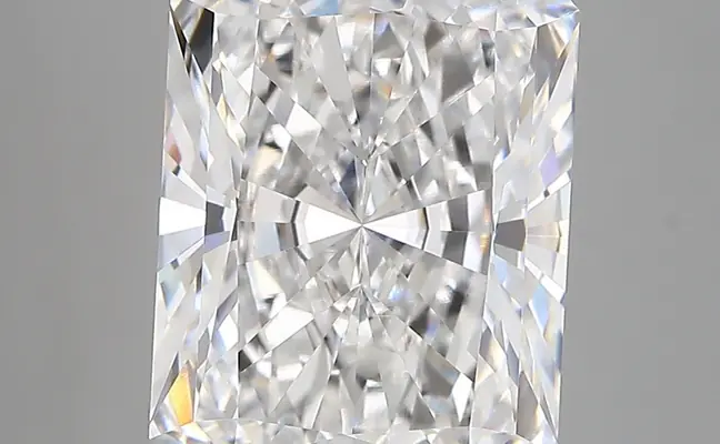 6.03ct D VVS2 Radiant (IGI)