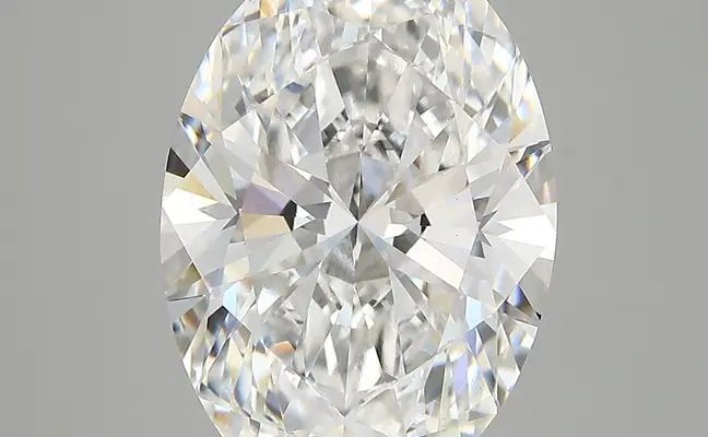 6.03ct E VVS2 Oval (IGI)