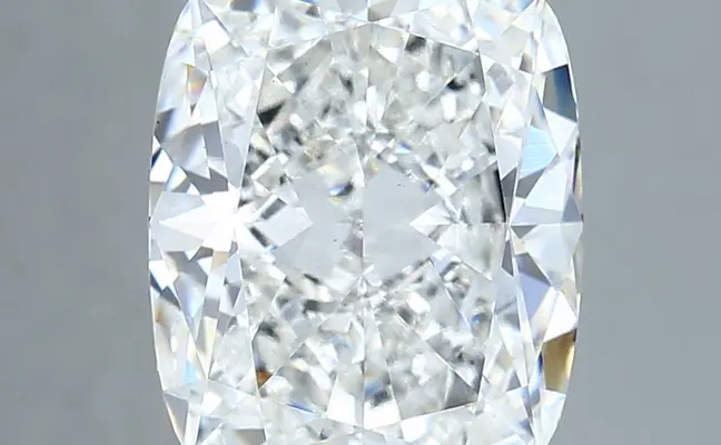6.02ct F VS2 Cushion (IGI)