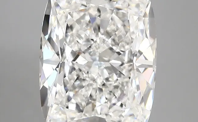 6.02ct E VVS2 Cushion (IGI)
