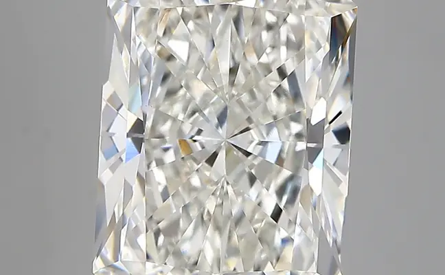 6.01ct G VVS2 Radiant (IGI)