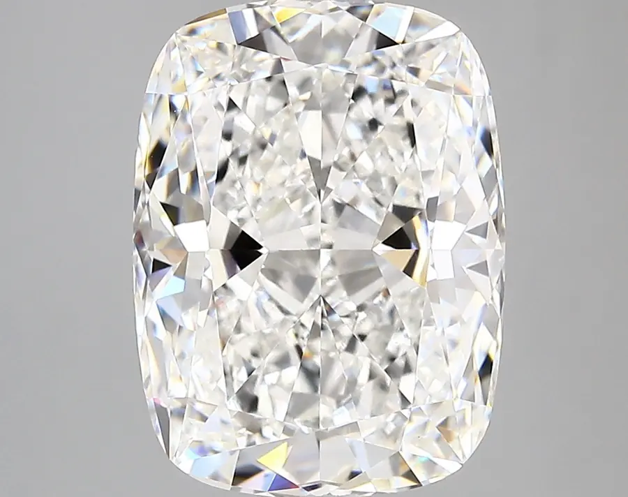 5.89ct E VVS2 Cushion (IGI)