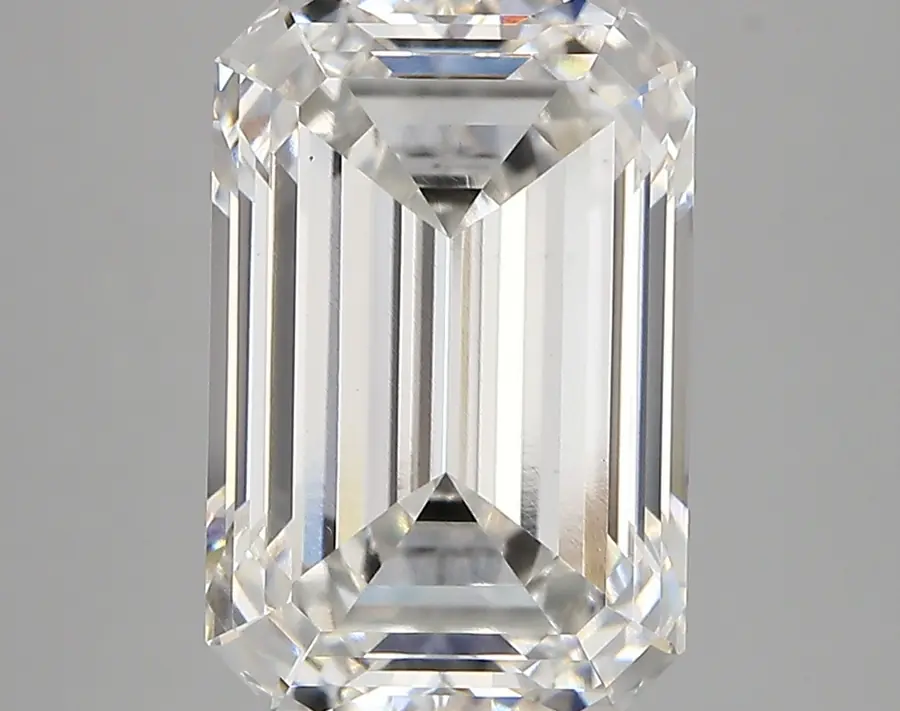 5.73ct F VVS2 Emerald (IGI)