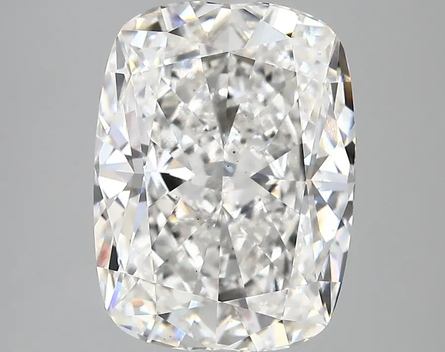5.63ct E VS2 Cushion (IGI)