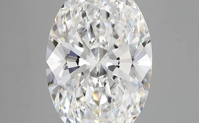 5.62ct E VVS2 Oval (IGI)