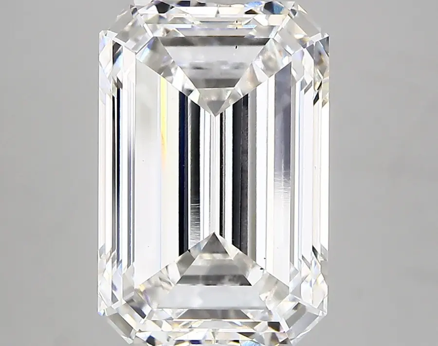 5.50ct F VS1 Emerald (IGI)