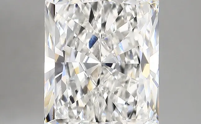 5.47ct F VS1 Radiant (IGI)