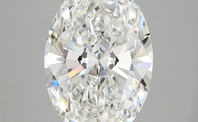 5.47ct E VVS2 Oval (IGI)