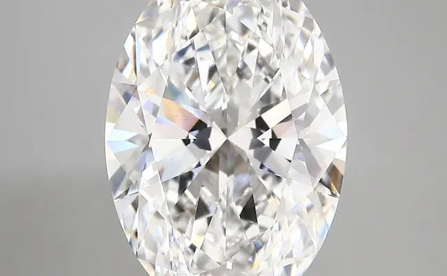 5.44ct E VVS2 Oval (IGI)