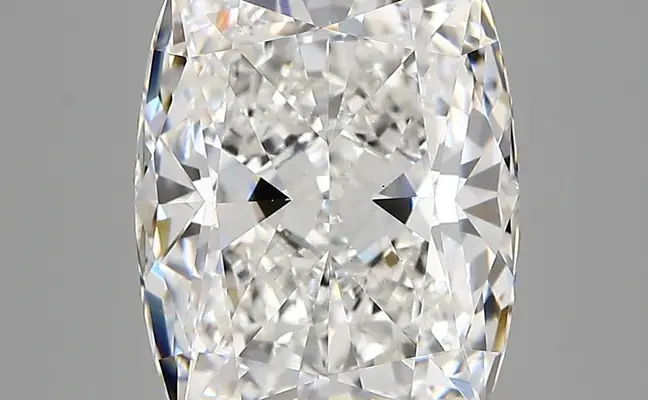 5.42ct E VVS2 Cushion (IGI)