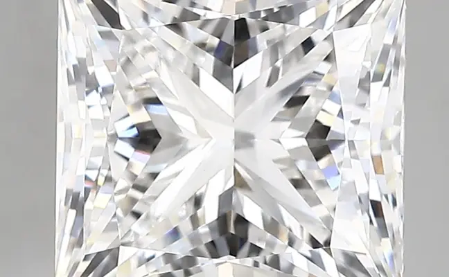 5.27ct E VVS2 Princess (IGI)