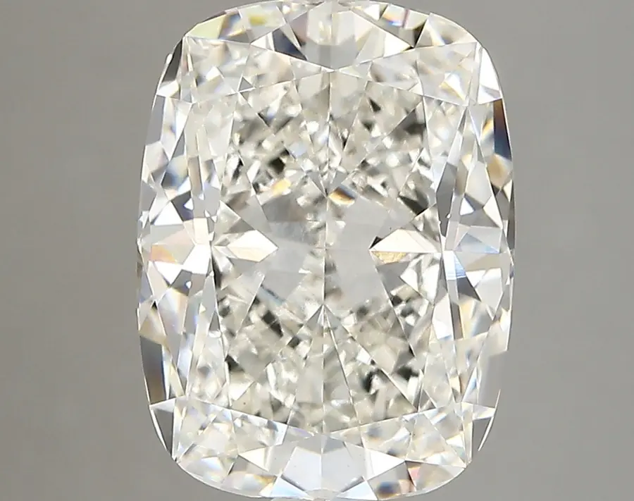 5.25ct G VVS2 Cushion (IGI)