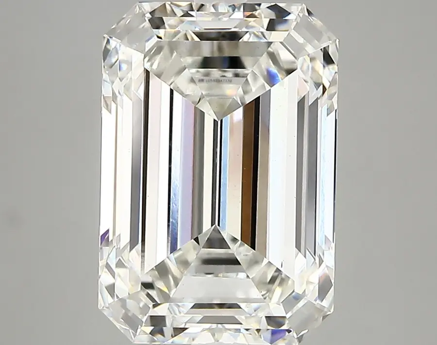 5.24ct G VS1 Emerald (IGI)