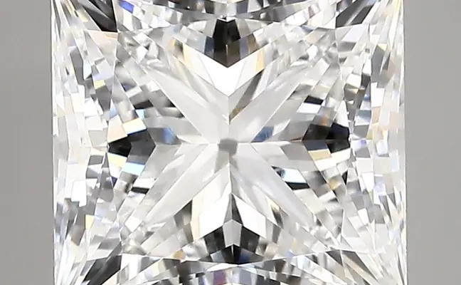 5.24ct E VVS2 Princess (IGI)