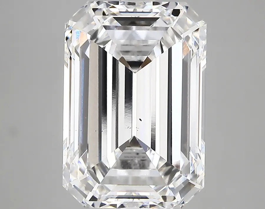 5.22ct F VS2 Emerald (IGI)