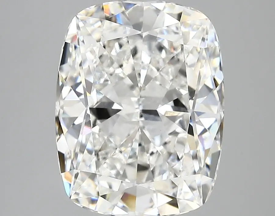 5.22ct E VVS2 Cushion (IGI)