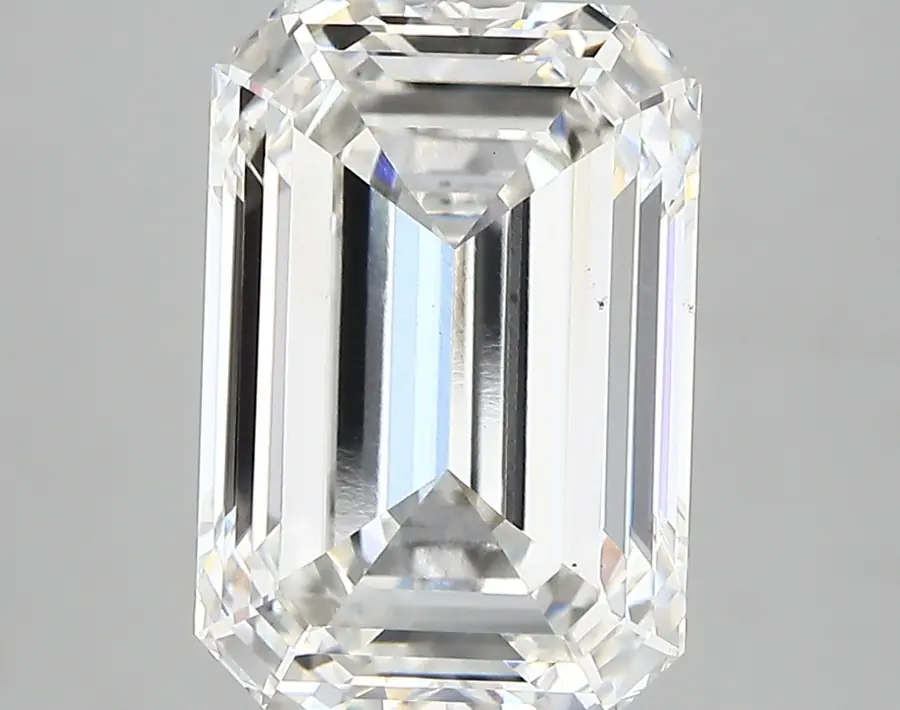 5.12ct G VS1 Emerald (IGI)