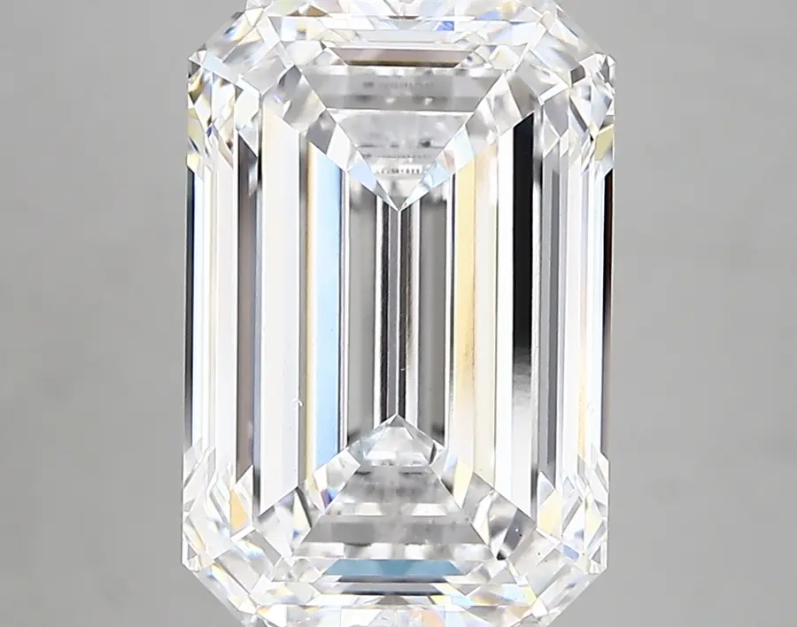 5.02ct E VS1 Emerald (IGI)