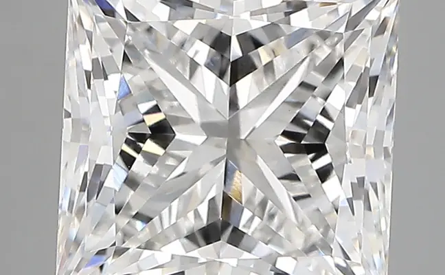 4.82ct E VVS2 Princess (IGI)