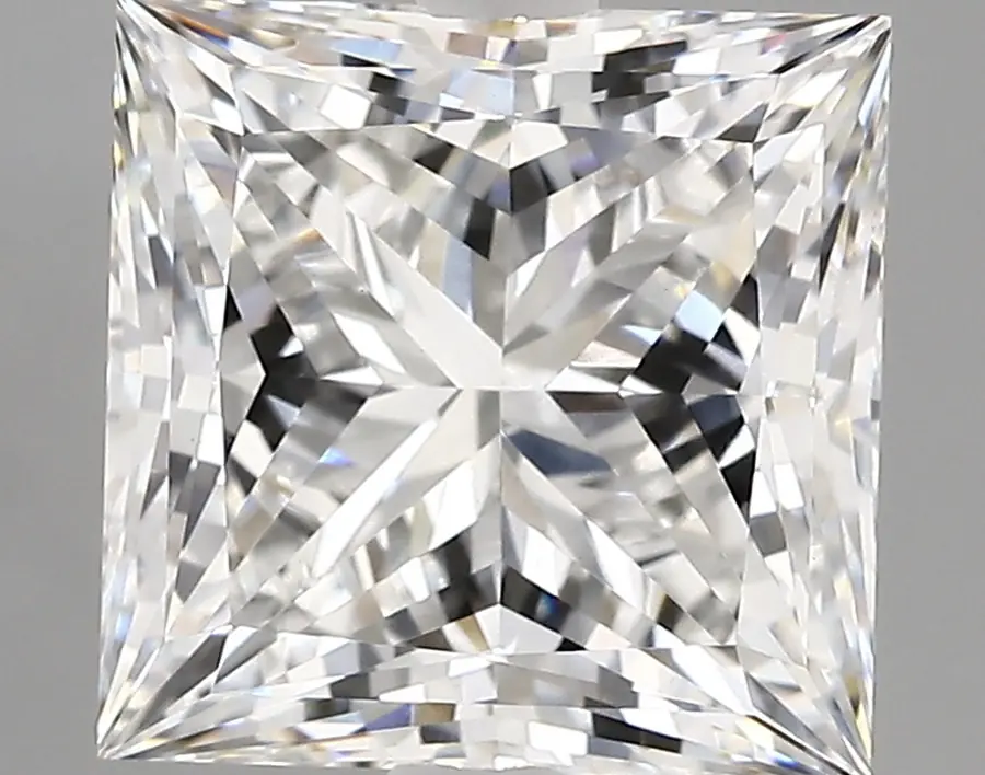 4.77ct E VVS2 Princess (IGI)