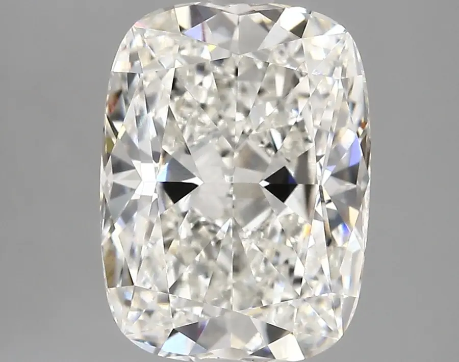 4.53ct G VVS2 Cushion (IGI)