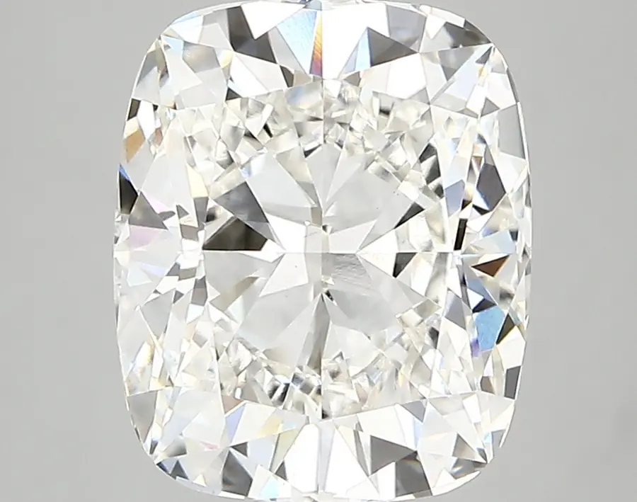 4.30ct G VVS2 Cushion (IGI)