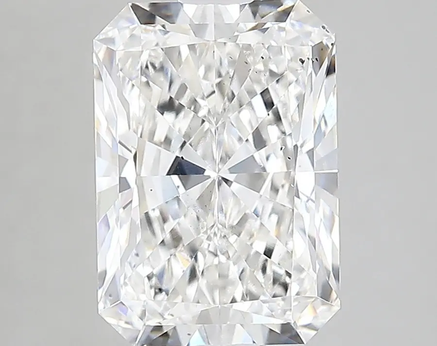 3.69ct E SI1 Radiant (IGI)