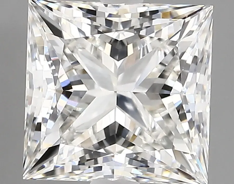 3.44ct F VVS2 Princess (IGI)