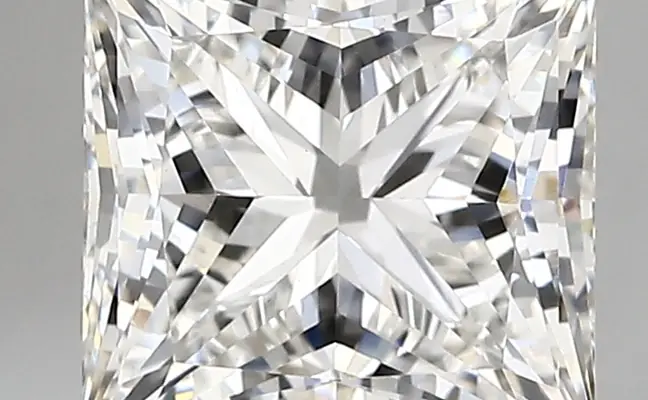 3.18ct G VVS2 Princess (IGI)