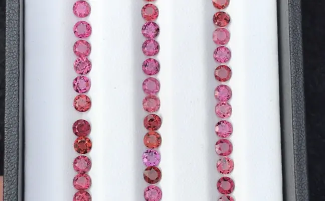 Jewellery size garnet