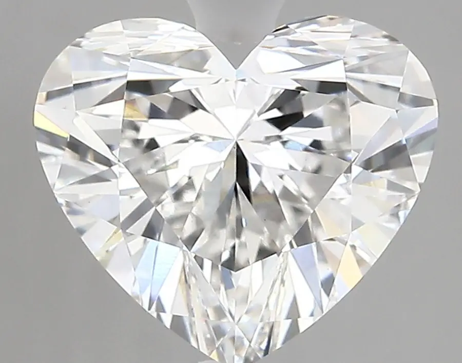 3.04ct E VVS2 Heart (IGI)