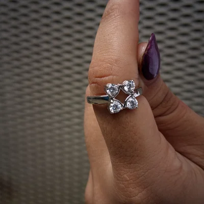Minimalistic Lab Grown Diamond Ring for Her