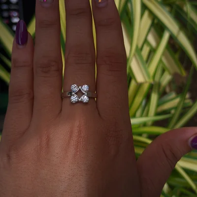 Minimalistic Lab Grown Diamond Ring for Her