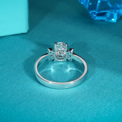 Lab Grown Diamond Oval Ring