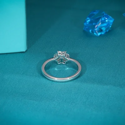 Lab Grown Diamond French Cut Infinity Pendant