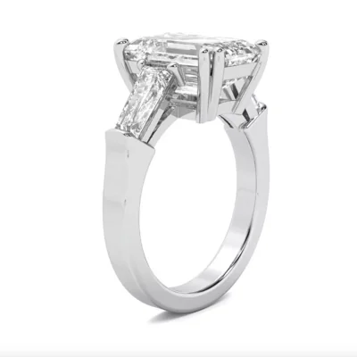 Designer Three Stone 5.65 G VS1 Lab Grown Emerald Cut Baguette Diamond Engagement Ring