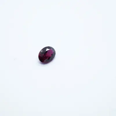 2.05 ct Oval Garnet