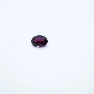 2.05 ct Oval Garnet