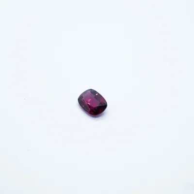 1.35 ct Rectangular Cushion Garnet