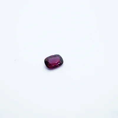1.35 ct Rectangular Cushion Garnet