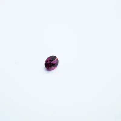 1.15 ct Oval Garnet