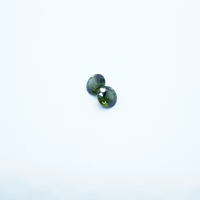 2.40 ct Round Green Zircon Pair