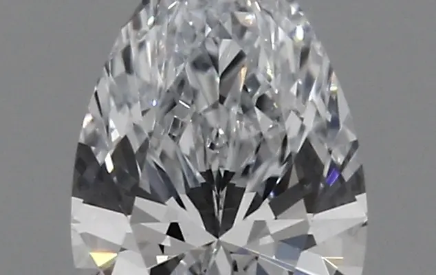 0.43ct F VVS1 Pear (IGI)