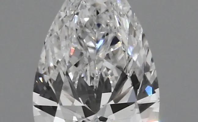 0.43ct D SI1 Pear (IGI)