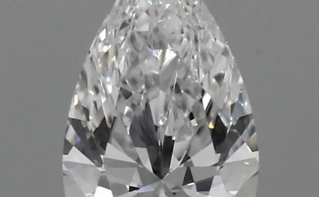 0.43ct E VVS2 Pear (IGI)